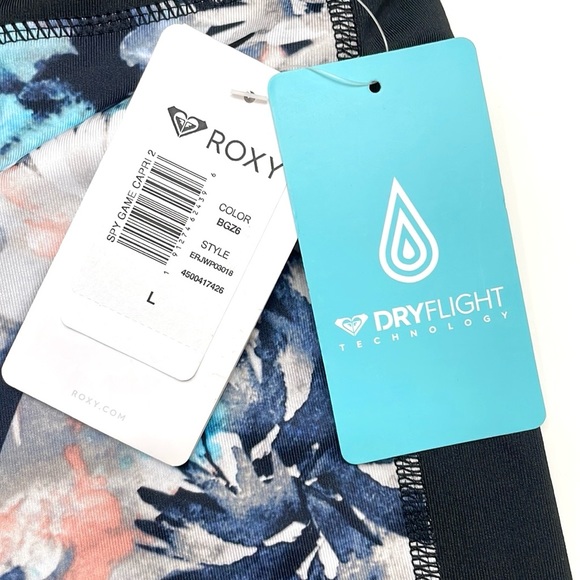 NWT Roxy Spy Game Technical Capri Leggings, Size L - Picture 8 of 11